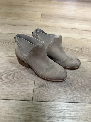 Bota Chelsea Feminina Sorel Cate Lug Sole EUA 9 Couro Marrom Pull-On Ankle Boot - Imagem 1 de 4