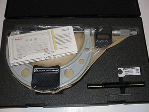 Mitutoyo 293-251-30 MDC-150MX Micrometer, IP65, 125 mm-150 mm, 0.001 mm NEW! - Picture 1 of 5