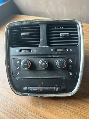 Dodge Grand Caravan 2011-2018 calefacción aire acondicionado control de clima temperatura Foto 1 de 4