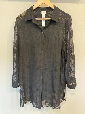 Blusa túnica de encaje negra con cuello abotonado Chico's grande transparente elegante Foto 1 de 4