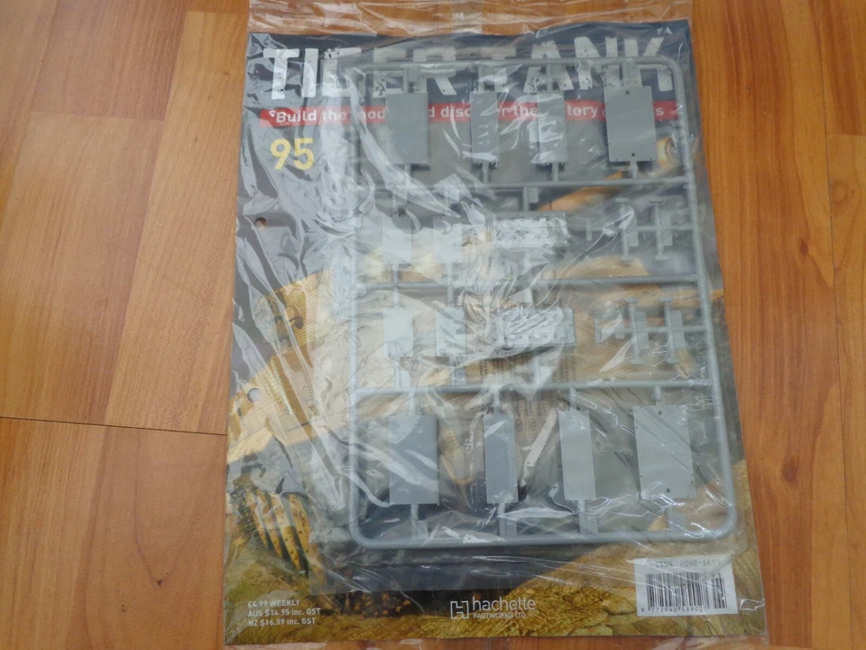 1/16 HACHETTE COSTRUISCI IL TUO MODELLO DI CARRO ARMATO TIGRE NUMERO 95 INC PART - Immagine 1 di 1