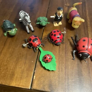 Vintage, Wind Up Toys, Lot Of 8 Ladybugs Frog, Zebra And More! - Picture 1 of 24