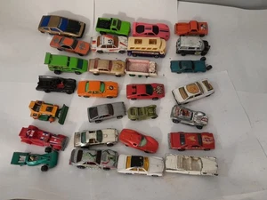 28 coches antiguos, Matchbox, Hot Wheels y más - Imagen 1 de 23