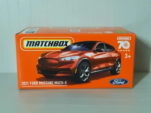 Matchbox 2023 Mattel 2021 Ford Mustang Mach-E Box Modellino 1/64 - Foto 1 di 1
