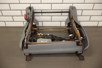 Lexus LX470 2001 conductor izquierdo asiento eléctrico pista con motores y moldura gris Foto 1 de 4