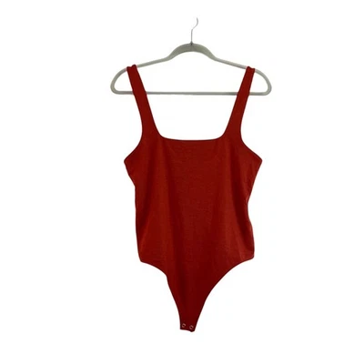 Body sin mangas moderno de buceo Good American para mujer ladrillo talla 4 XL moldeador de tanga Foto 1 de 4