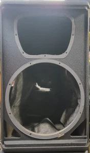 1 JBL MRX 515 15" 2-WAY SPEAKER EMPTY CABINET NICE - Picture 1 of 5