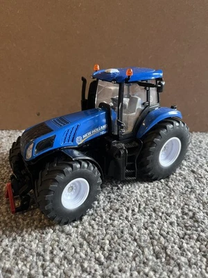 1/32 Siku New Holland T8.390 - Image 1 of 4