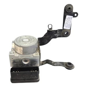 Ford Fiesta Titanium MK8 ABS Pump H1BC-2C304-BB - Picture 1 of 23