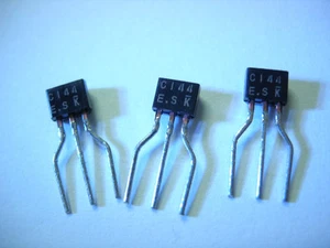 2SC144 TRANSISTOR C144 - Picture 1 of 1