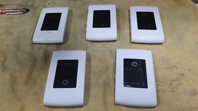 5 PZ Vodafone R218 Mobile Wifi HOTSPOT Internet Dongle Leggi Descrizione DNGL141 - Immagine 1 di 4