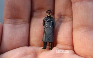 Miniture WW2 1/72 TANK figure Germany commander General Soldiers IN STOCK - Picture 1 of 13