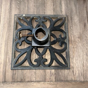 Vintage Cast Iron Umbtella, Flag, Christmas Tree Stand 10.5” Square - Picture 1 of 6