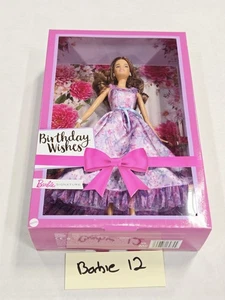 Barbie Bambola Auguri Compleanno Firmata Edizione Limitata Nuova in Scatola Regalo HRM55 2023 - Foto 1 di 7