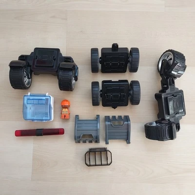 Magformers Lot Of 10 Wheels and Accessories Mini Construction Figure Toy - Image 1 of 4