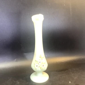 Vintage Fenton Custard Glass Swung Bud Vase Hand Painted Artist Signed - Picture 1 of 4