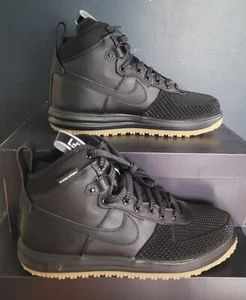 NEW AUTHENTIC NIKE LUNAR FORCE 1 DUCKBOOT "BLACK GUM" MEN'S US 8.5 - Picture 1 of 5