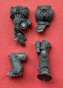 Chaos Marine NUEVO Khorne BERZERKERS TORSO Y PATAS (H) - Brocas 40K - Imagen 1 de 2