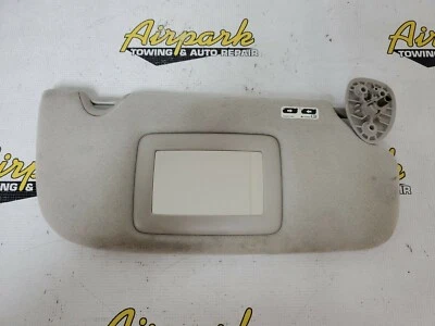 GMC Envoy 2006 gris parasol delantero derecho (18B) Foto 1 de 4