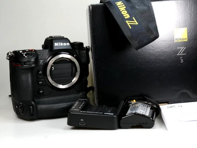 Nikon Z 9 Gehäuse#6004380 sehr guter Zustand mit Originalverpack. 6400 Auslösung - Bild 1 von 4