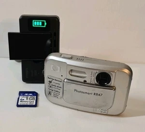 Vintage Digitalkamera HP PhotoSmart  R847 8MP  3×Zoom - Bild 1 von 9