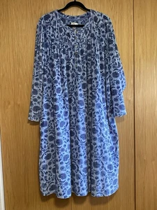 Aria Collection Ladies Blue Floral Long Sleeve Fleece Nightgown w/Pockets Sze 2X - Picture 1 of 10