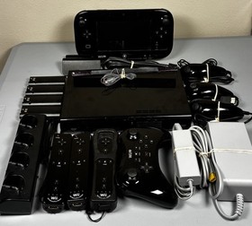 Nintendo Wii U 32GB Console w/Extras