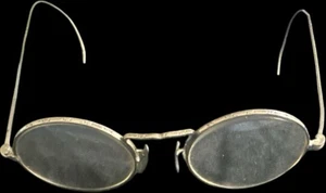 Antique AO CORTLAND gold filled round eyeglasses 10K pads 1920s 30s 40s - Picture 1 of 4