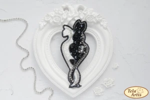 DIY Jewelry Making Kit Black Cat, White Cat Brooch Making Embroidery Kit b-306 - Picture 1 of 15