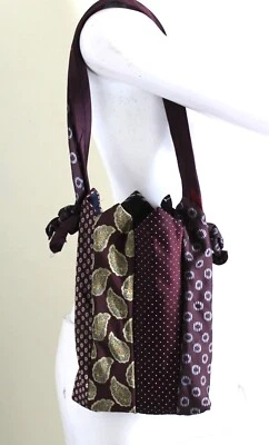 Estate Art-to-wear Hecho a Mano ÚNICO Seda PARA HOMBRES CORBATA Bolso de Hombro Cartera Bolso de Vino Foto 1 de 4