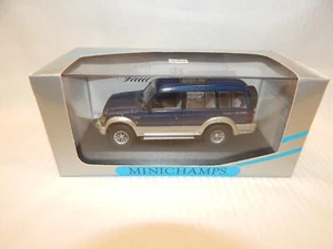 MINICHAMPS MITSUBISHI PAJERO LWB 1994 BLUE METALLIC 163470 MIB 1:43 - Picture 1 of 8