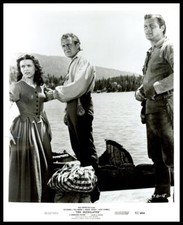 1957 LEX BARKER, CATHY O'DONNELL FORREST TUCKER In THE DEERSLAYER Original Photo