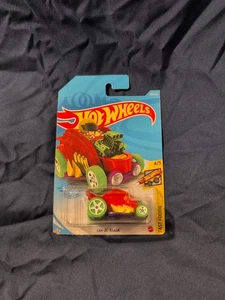 Hot Wheels - 2021 Fast Foodie 4/5 Car-De-Asada 108/250 - Picture 1 of 2
