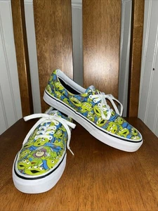 Zapatos Vans Disney Pixar Toy Story Alien para hombre talla 9,5 para mujer 11 que brillan en la oscuridad - Imagen 1 de 9