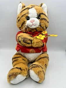 "Traje de peluche de tigre rojo año nuevo lunar gato muñeca flor amarilla 16"" relleno suave" - Imagen 1 de 8