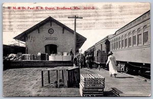 K40/ CM&STP Railroad Depot Brodhead Wisconsin Postcard c1910 464 - Picture 1 of 2