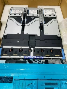 Dell PowerEdge R7525 Serwer 24X2,5",8xNVME + H745 Raid 2x2400W Zasilacz - Zdjęcie 1 z 2