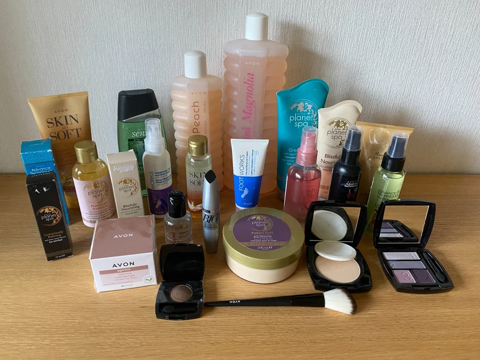 25 AVON Produkte - SUPER PREIS - Bild 1 von 1