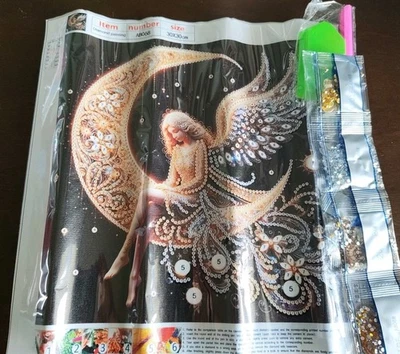 Diamond Painting 5D DIY PARTIAL 30x30cm 🐝 ANGEL  CRESCENT MOON 39 🐝 Free Post - Imagem 1 de 2