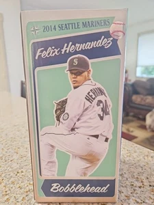 Seattle Mariners - 2014 Bobblehead SGA - Felix Hernandez - Picture 1 of 7