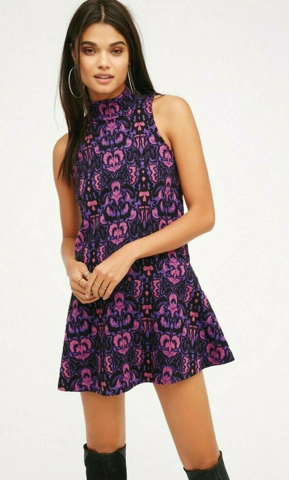 People Amelia Womens Large L Purple Pink Sleeveless Flare Knit Dress