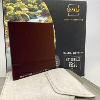 Benro Master 75x75mm 10-stop (ND1000 3.0) Solid Neutral Density Filter - Image 1 of 4