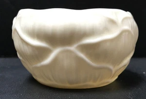 RARA zuccheriera piccola vintage Belleck gialla iridescente osso fine China - Foto 1 di 6