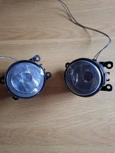 PAIR RENAULT FRONT FOG LIGHTS 89202502 8200074008 VALEO - Picture 1 of 10