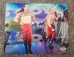 PRETTY DEADLY SIGNED 8X10 PHOTO WWE TAG TEAM ELTON KIT PSA/DNA CERTED #AP33220 - Picture 1 of 4