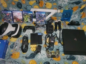 playstation 4 pro 1tb bundle - Picture 1 of 24