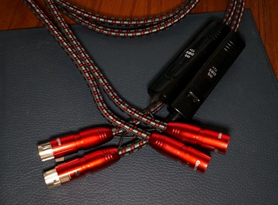 AudioQuest Colorado XLR Cables / 2m Pair Balanced Interconnects / 72v DBS - Image 1 of 4