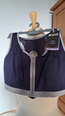 BNWT Shock Absorber Zipped Plunge High Support Sports Bra Size 32DD - Image 1 of 4