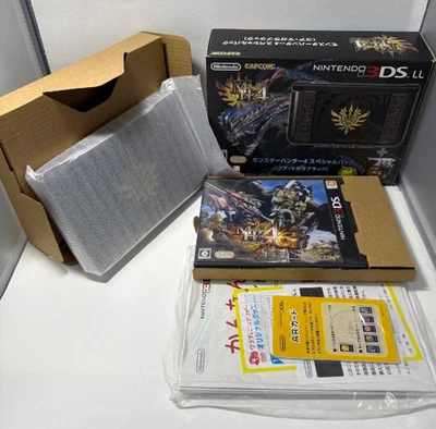 Consola Nintendo 3DS LL Monster Hunter 4 Paquete Especial Gore Magala Negra Sin Usar Foto 1 de 4