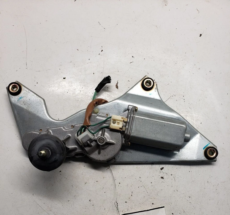 Rear Wiper Motor US Market Fits 03-11 ELEMENT 1313509 - Image 1 of 4